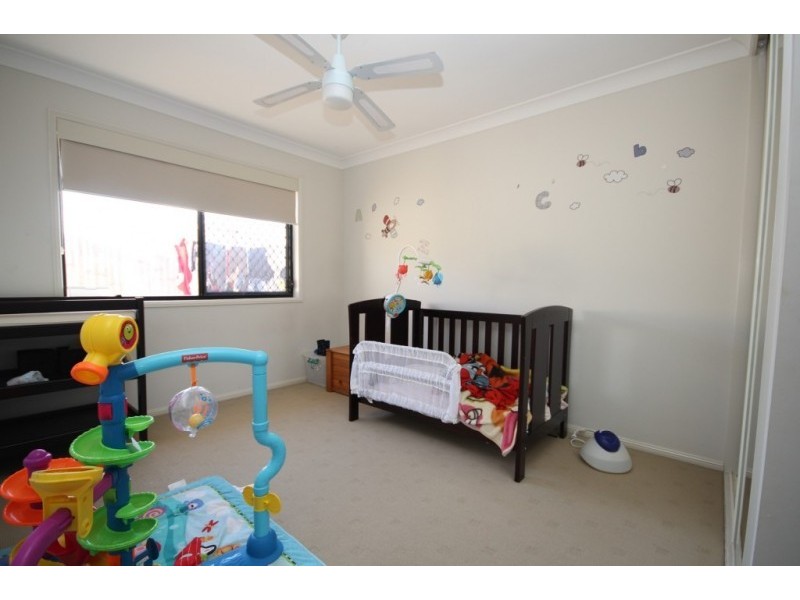 44 Esperance Crescent, Springfield Lakes QLD 4300