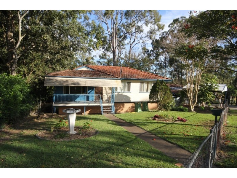 12 Fox Street, Redbank QLD 4301