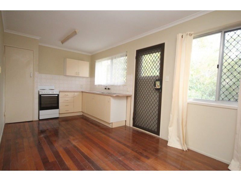 12 Fox Street, Redbank QLD 4301