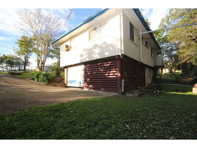 12 Fox Street, Redbank QLD 4301