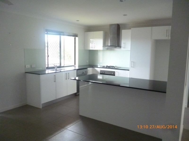 43 Brigid Boulevard, Augustine Heights QLD 4300