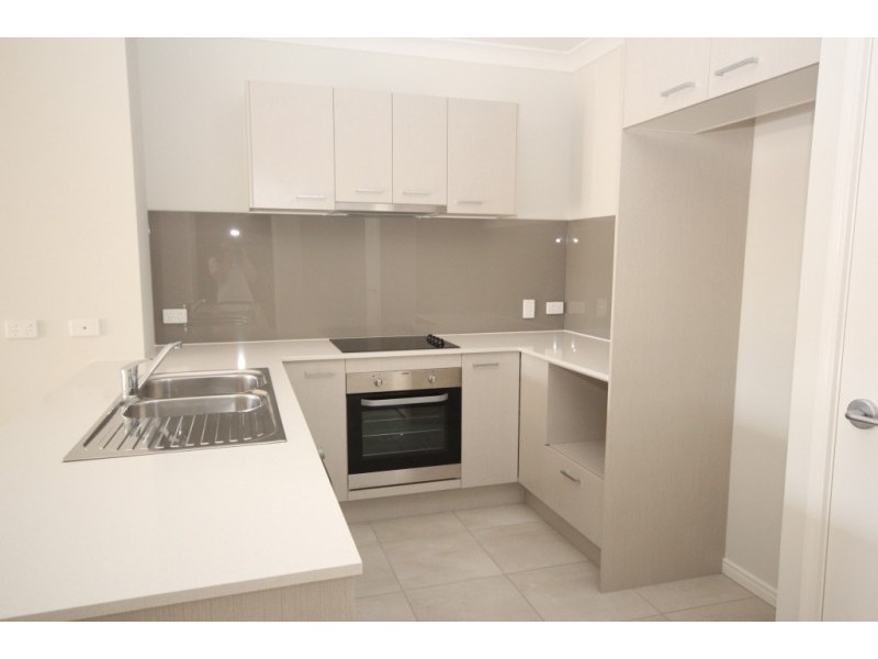 17 Mirage Avenue, Springfield Lakes QLD 4300