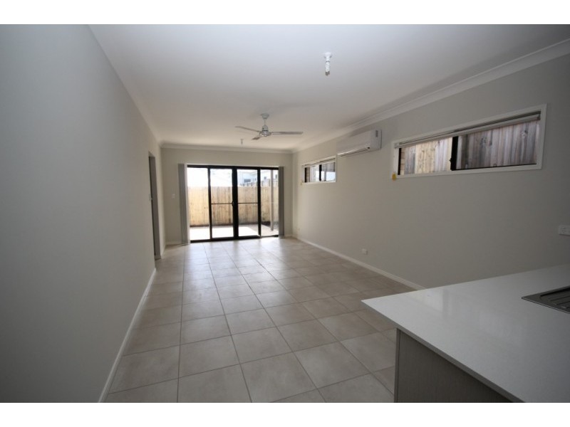 17 Mirage Avenue, Springfield Lakes QLD 4300