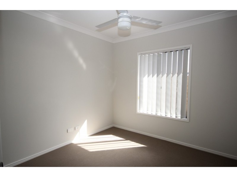 17 Mirage Avenue, Springfield Lakes QLD 4300