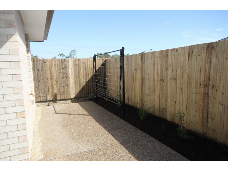 17 Mirage Avenue, Springfield Lakes QLD 4300