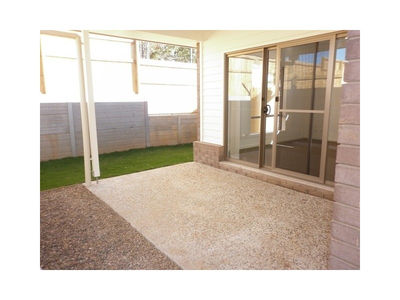 14 Arnaldo Avenue, Augustine Heights QLD 4300