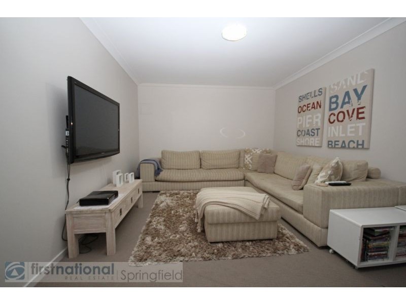 5 Skyline Avenue, Springfield Lakes QLD 4300
