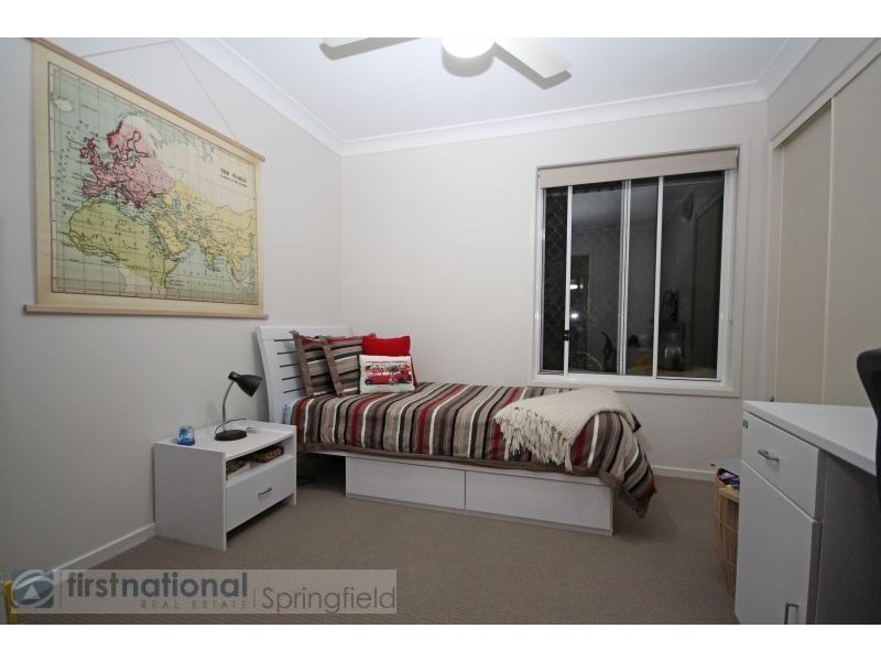 5 Skyline Avenue, Springfield Lakes QLD 4300