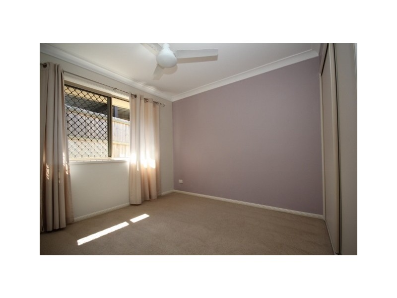 11 Sailboat Way, Springfield Lakes QLD 4300