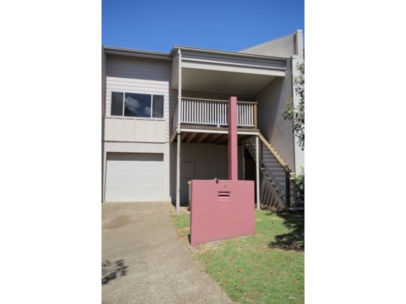 15 Creekside Drive, Springfield Lakes QLD 4300