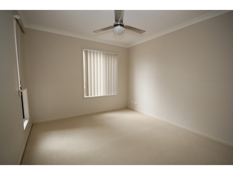 11 Riverside Crescent, Springfield Lakes QLD 4300