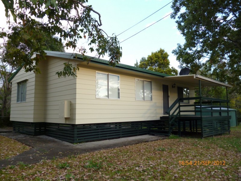 194 Brisbane Terrace, Goodna QLD 4300