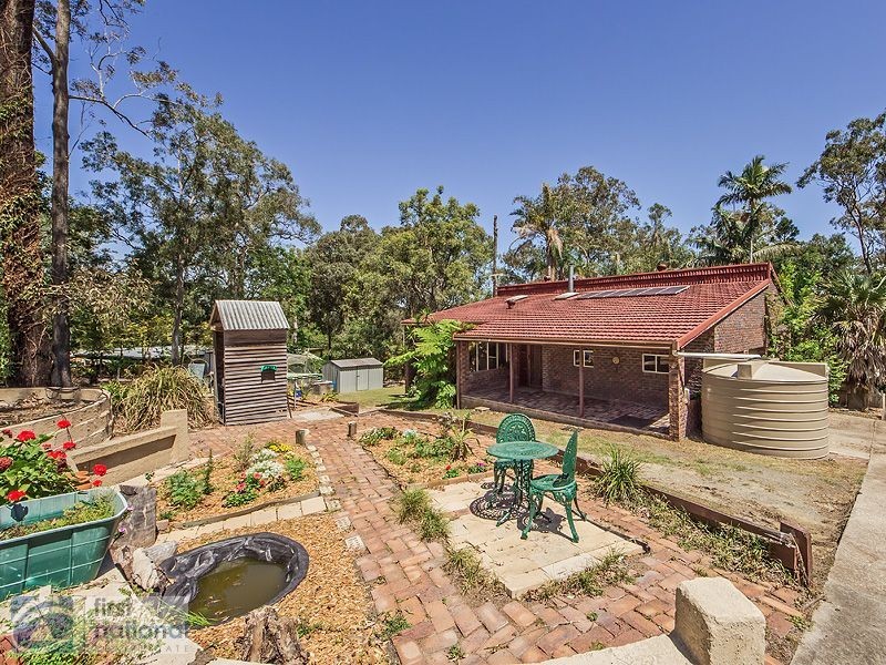 84 Hayes Avenue, Camira QLD 4300