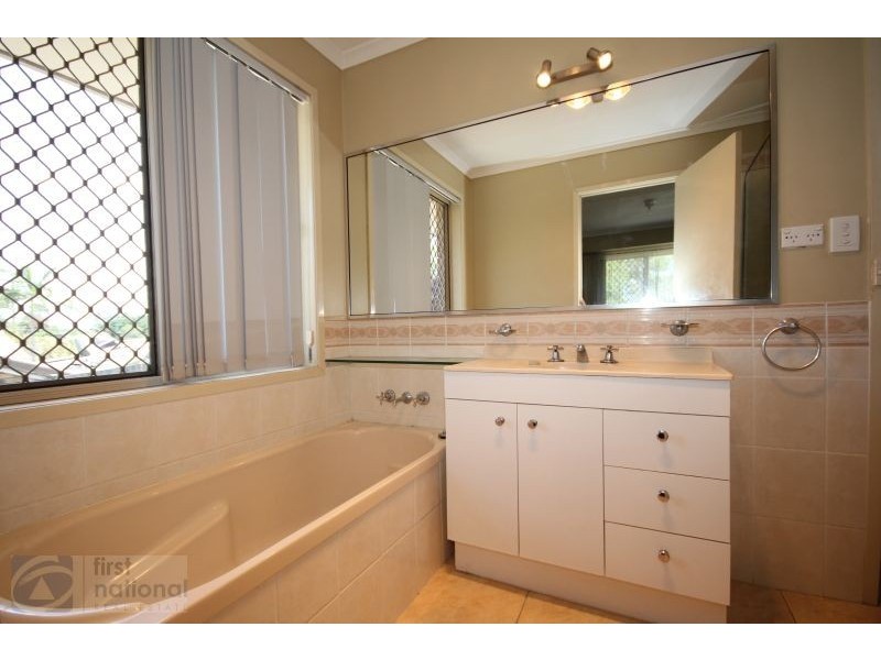 182 Eagle Street, Collingwood Park QLD 4301