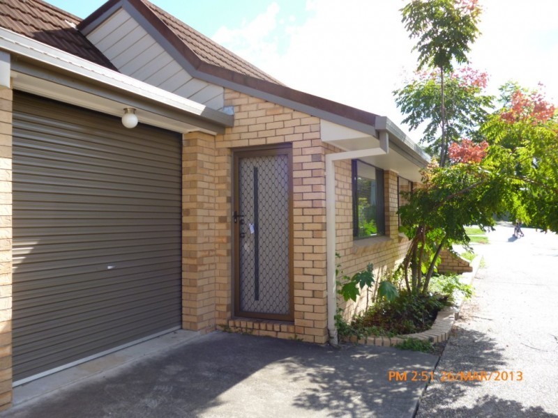 2/244 Redbank Plains Road, Redbank Plains QLD 4301