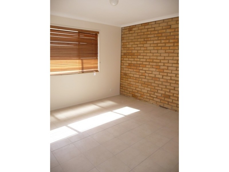 1/244 Redbank Plains Road, Redbank Plains QLD 4301