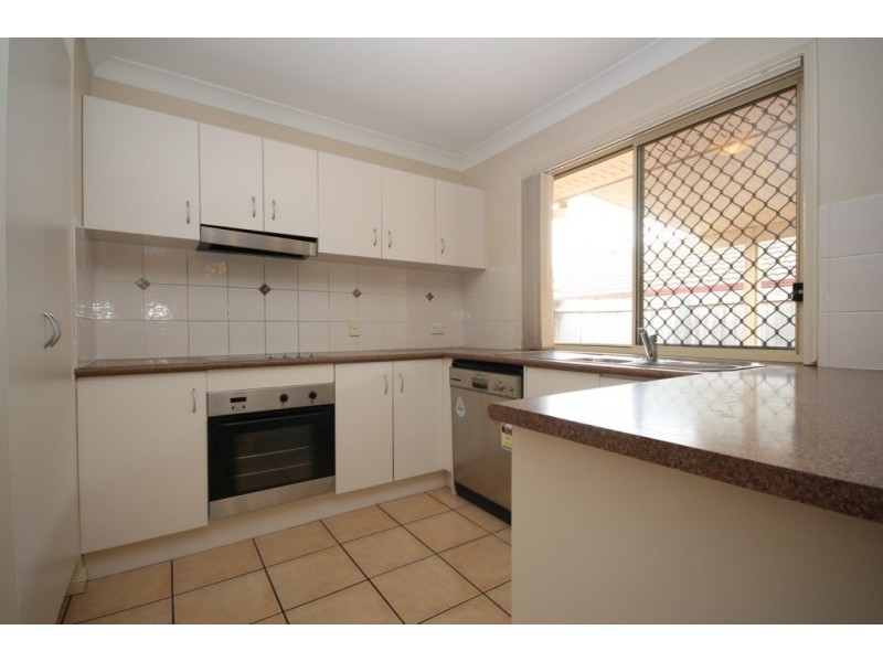 17 Greenleaf Avenue, Springfield Lakes QLD 4300