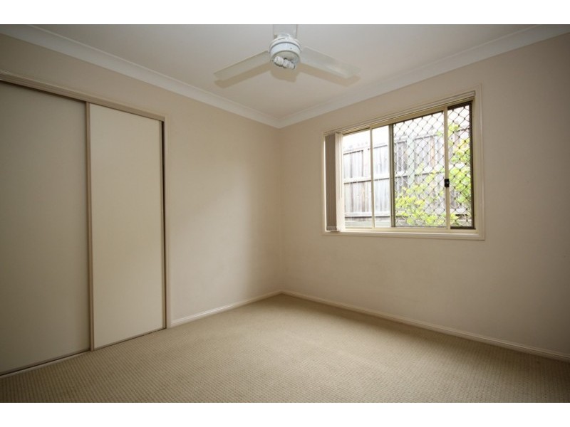 17 Greenleaf Avenue, Springfield Lakes QLD 4300
