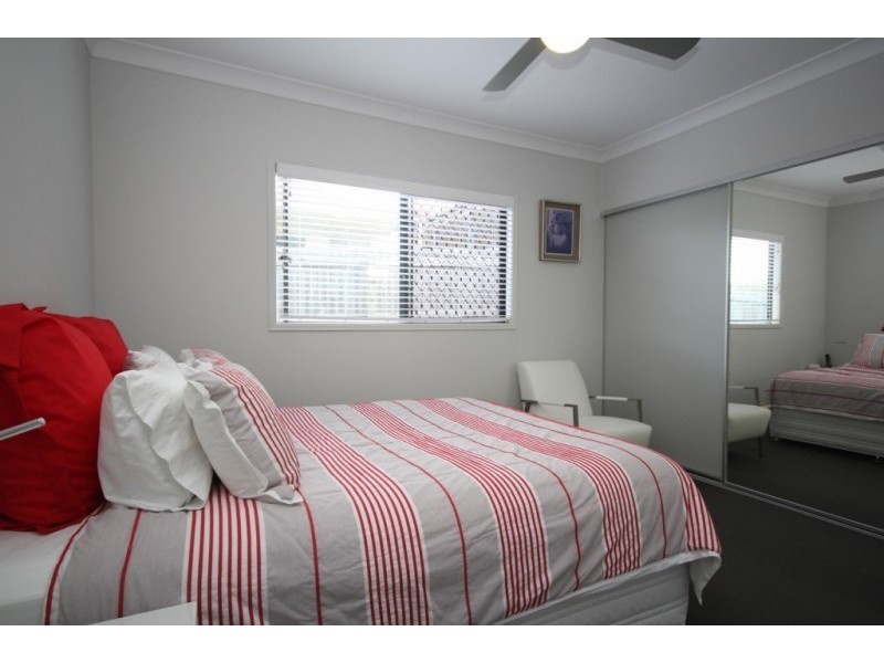 4 McGregor Place, Springfield Lakes QLD 4300