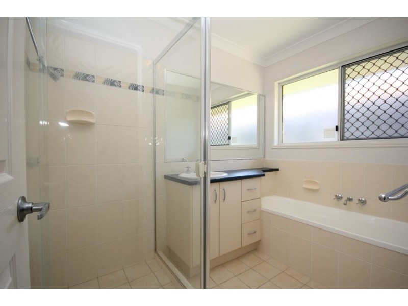 15 Sunview Road, Springfield QLD 4300