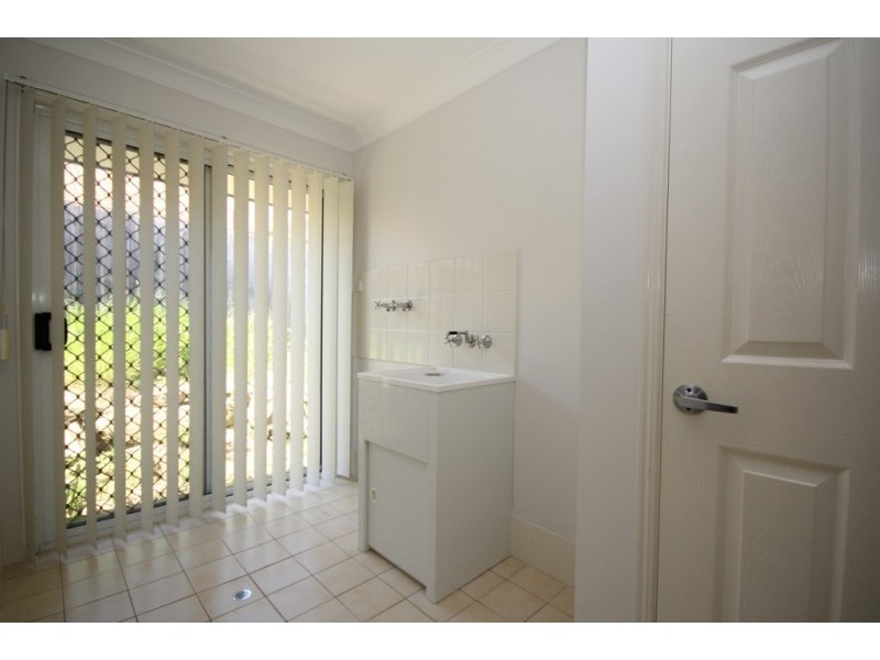 15 Sunview Road, Springfield QLD 4300