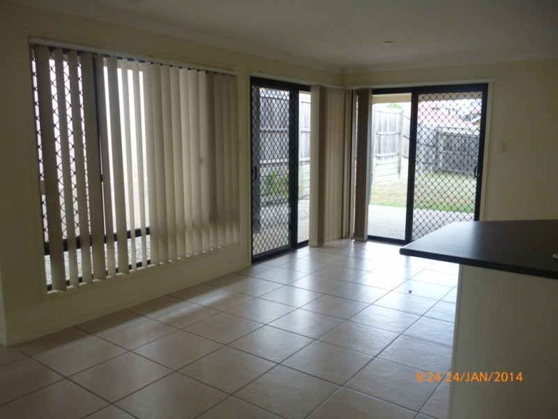 75 Opossum Circuit, Springfield Lakes QLD 4300