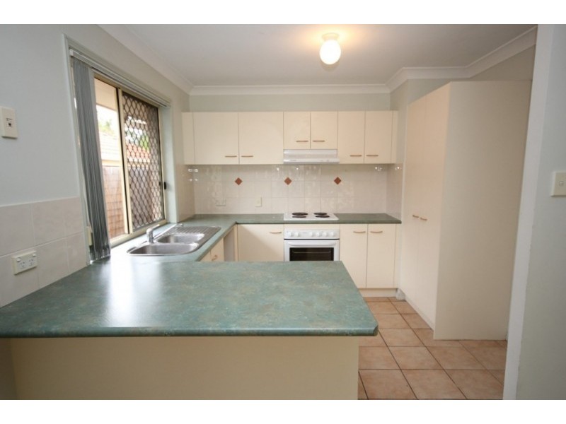7 Merganser Place, Forest Lake QLD 4078