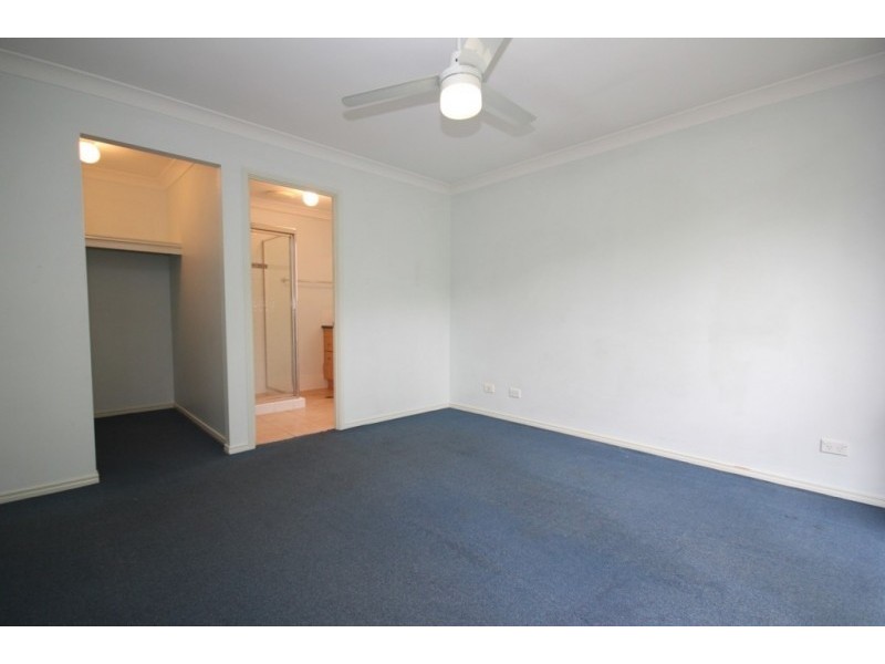 6 Bullen Circuit, Forest Lake QLD 4078