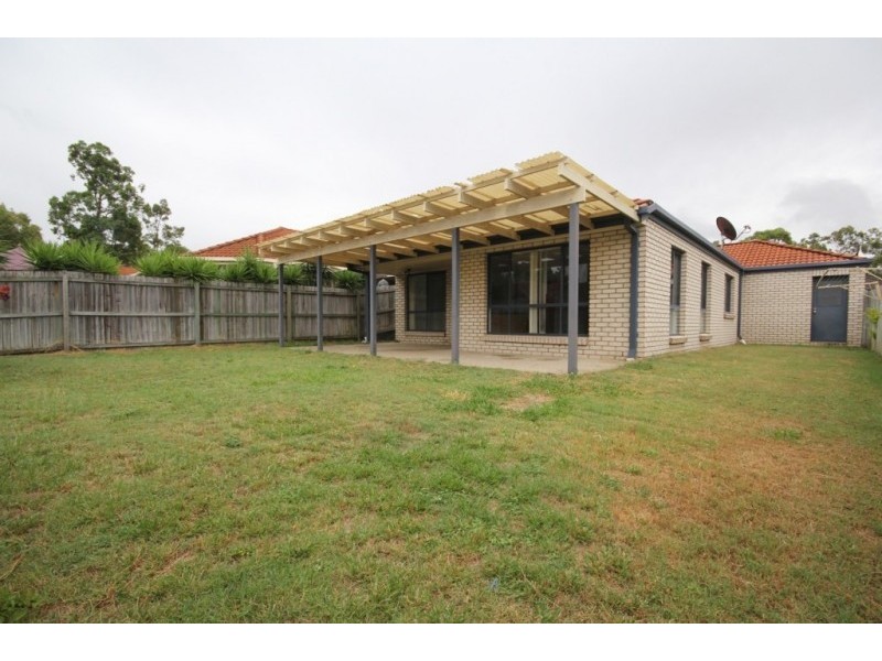 6 Bullen Circuit, Forest Lake QLD 4078
