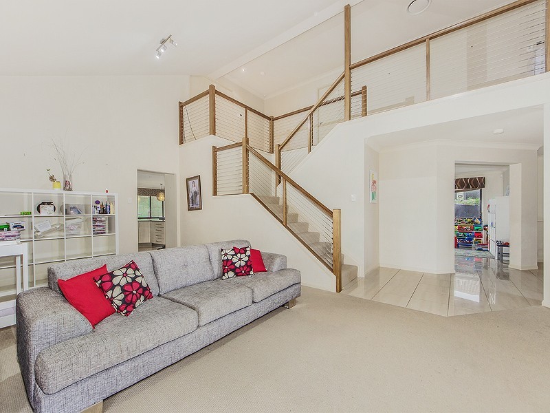 61 Juniper Street, Heathwood QLD 4110