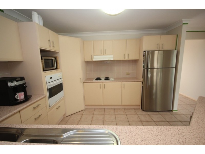 4 Glenhurst Court, Springfield QLD 4300