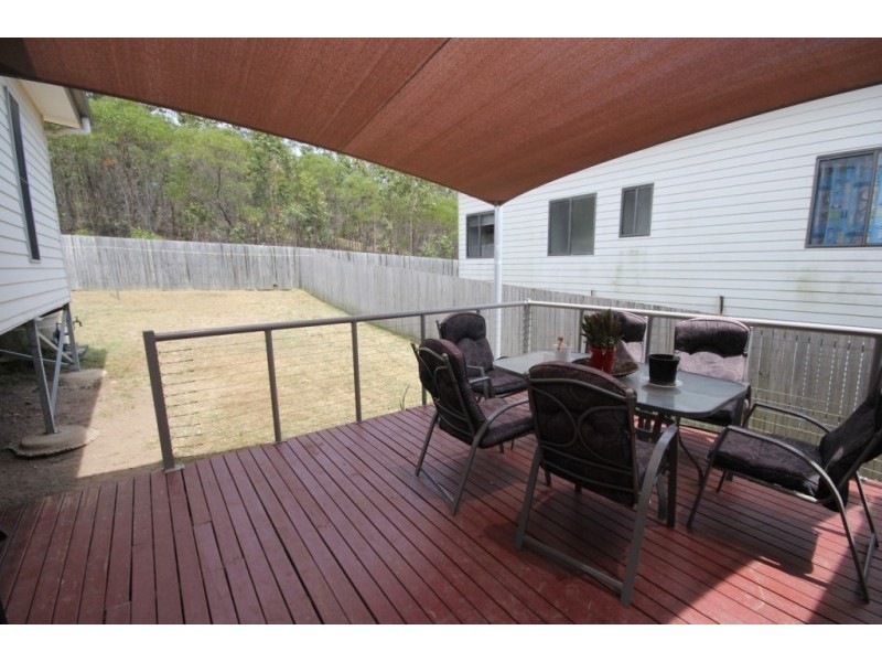 6 Heathwood Place, Collingwood Park QLD 4301