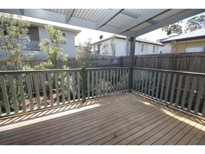 28 Laguna Crescent, Springfield Lakes QLD 4300