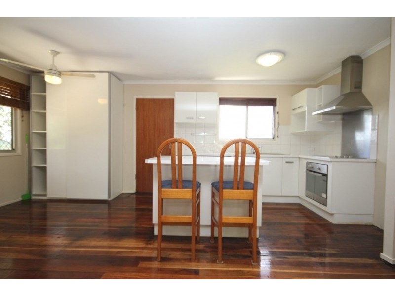 15 McCosker Street, Riverview QLD 4303