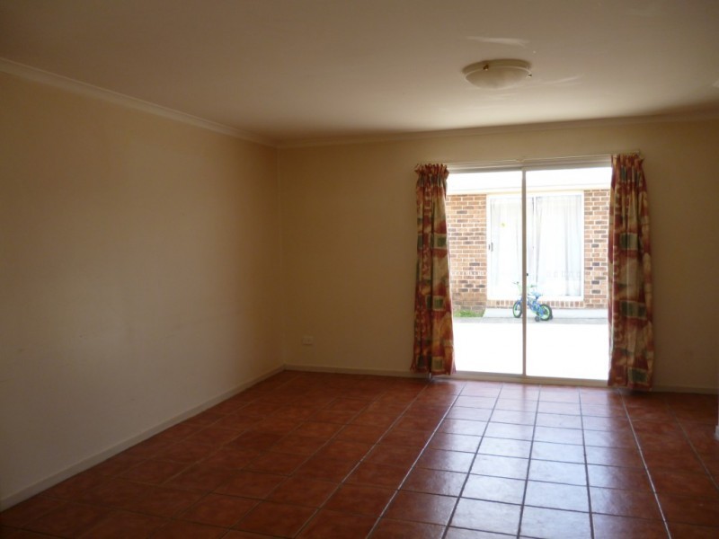 1/43 Henty Drive, Redbank Plains QLD 4301