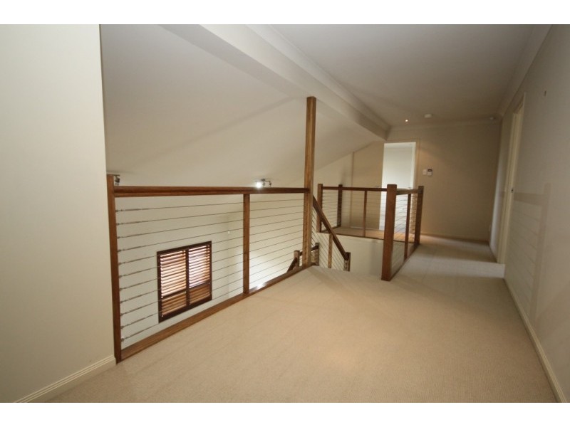 61 Juniper Street, Heathwood QLD 4110