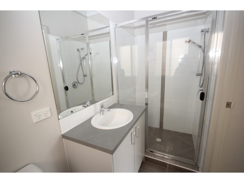 36 Arnaldo Avenue, Augustine Heights QLD 4300