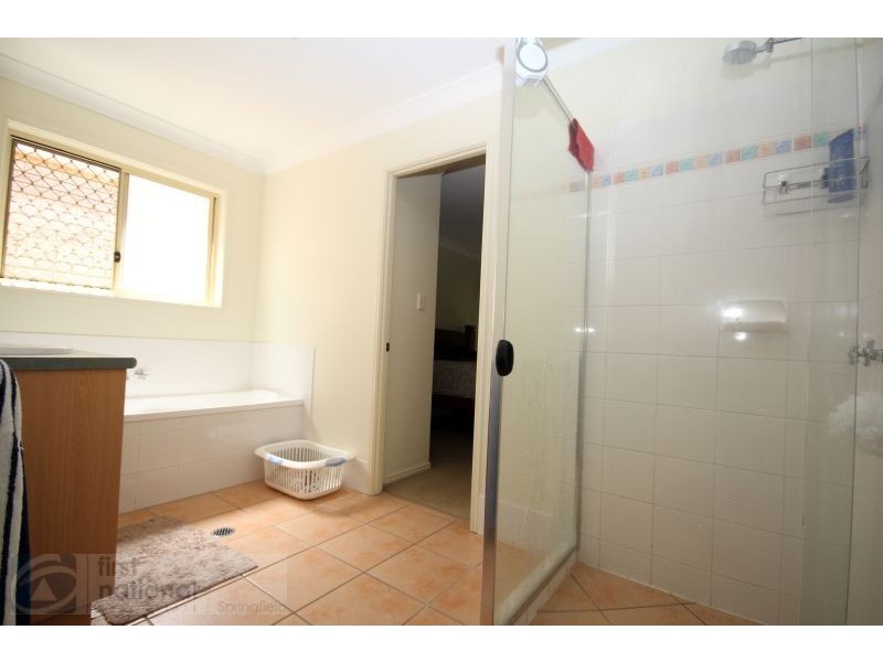 10 Canterbury Bells Circuit, Springfield Lakes QLD 4300