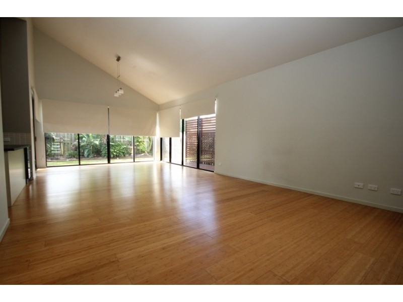 3 Viewpoint Drive, Springfield Lakes QLD 4300