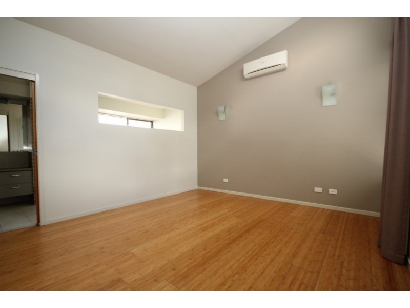 3 Viewpoint Drive, Springfield Lakes QLD 4300