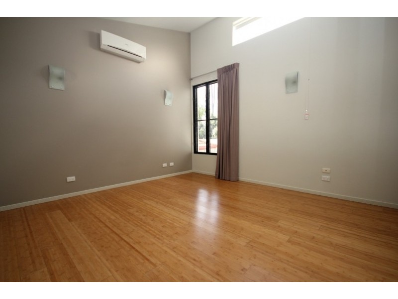 3 Viewpoint Drive, Springfield Lakes QLD 4300
