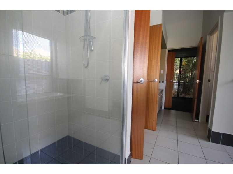 3 Viewpoint Drive, Springfield Lakes QLD 4300