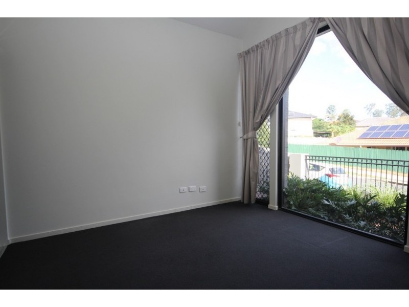 3 Viewpoint Drive, Springfield Lakes QLD 4300