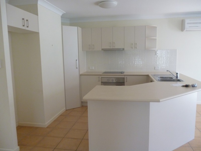 12 Acacia Close, Raceview QLD 4305