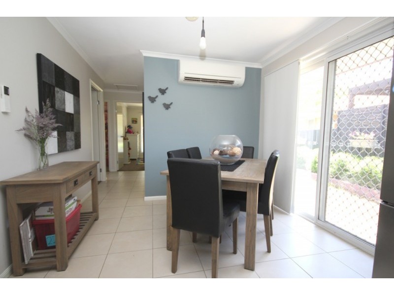 2/14 Mooney Close, Goodna QLD 4300