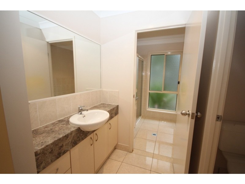 25 Elmwood Circuit, Springfield Lakes QLD 4300
