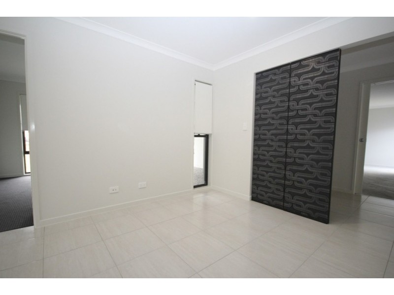 36 Fitzpatrick Circuit, Augustine Heights QLD 4300