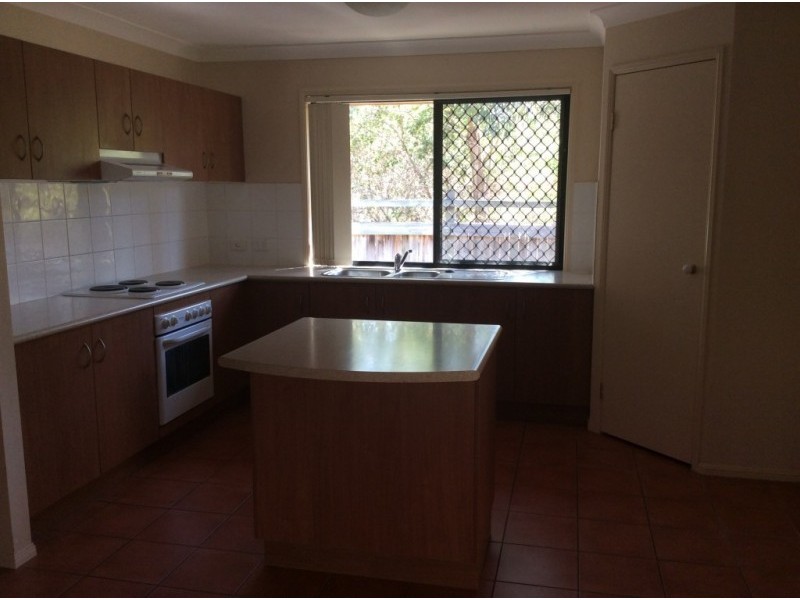 24 Della Ricca Place, Forest Lake QLD 4078