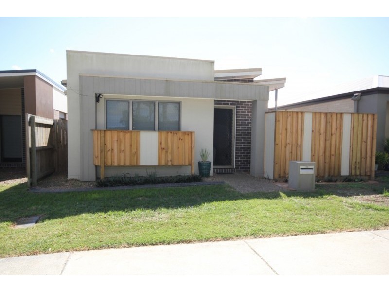 13 Glorious Promenade, Redbank Plains QLD 4301