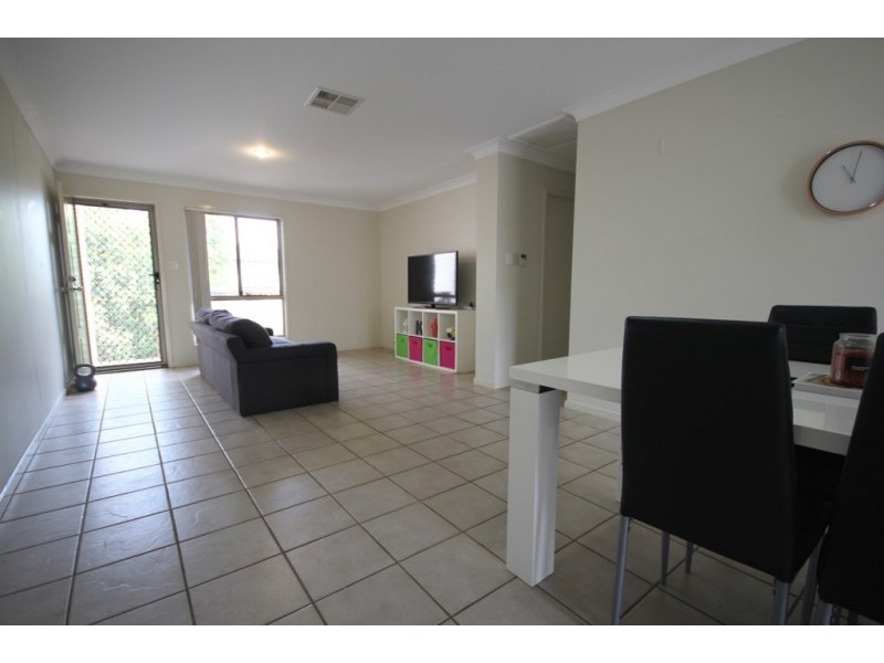 13 Creekside Drive, Springfield Lakes QLD 4300